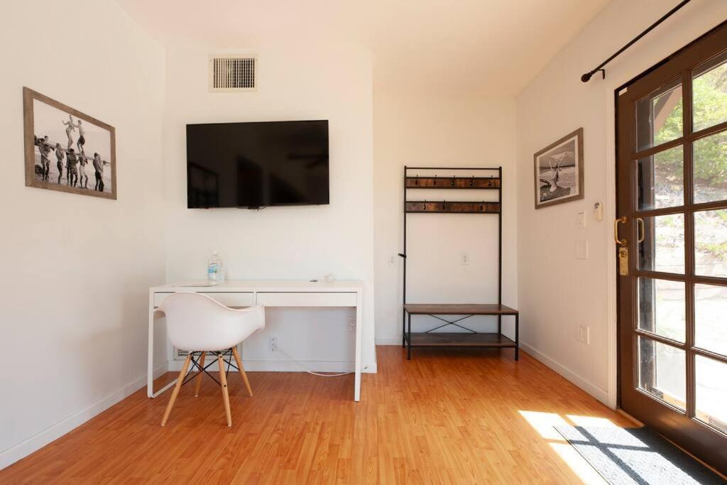 30 Pct Off!! Limited Time! Malibu Serene Cottage With King Bed, Near Beach & Hiking Trails & Central Malibu Eksteriør billede